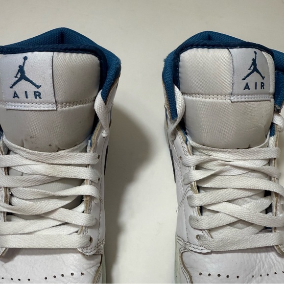 Nike Air Jordan 1 Mid SE Men’s Size 8 - Picture 13 of 16